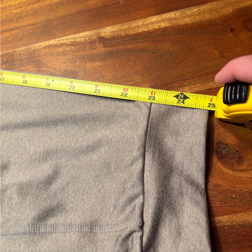 Quince - Flowknit Mid-Rise Joggers - Heather Morel Grey - Size Medium - Picture 8 of 10